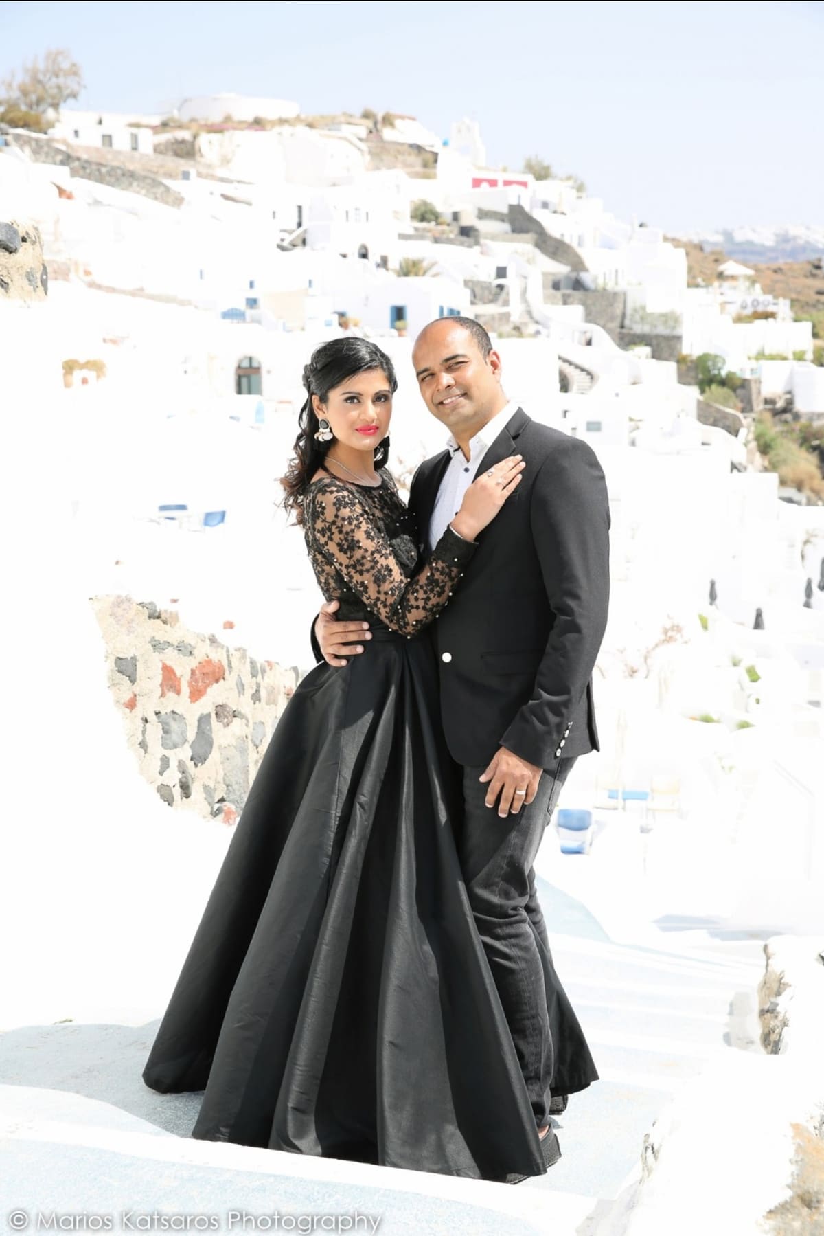 Indian wedding couple photoshoot in Oia Santorini